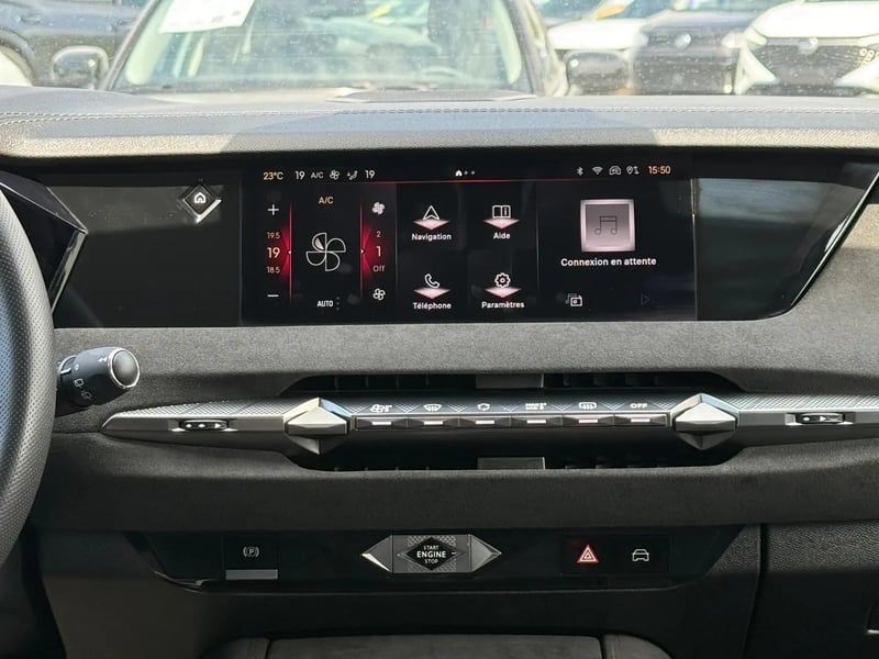 Photo de la voiture DS DS 4 PureTech 130 EAT8 Performance Line