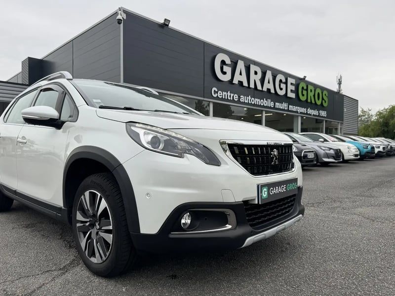 Photo de la voiture PEUGEOT 2008 1.2 PureTech 110ch S&S EAT6 Allure