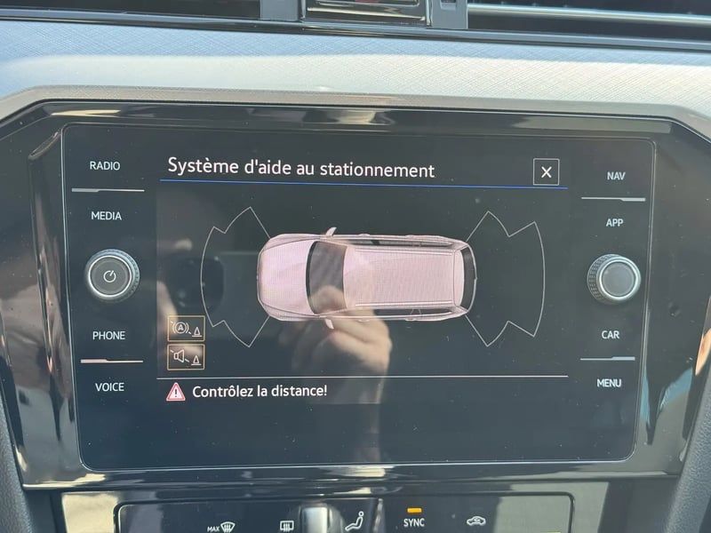 Photo de la voiture VOLKSWAGEN PASSAT SW 2.0 TDI EVO SCR 150 DSG7