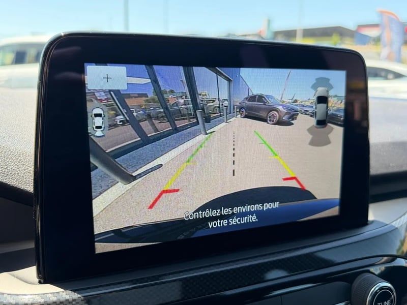 Photo de la voiture FORD KUGA 2.0 TDCi 120 S&S 4x2 Powershift ST-Line