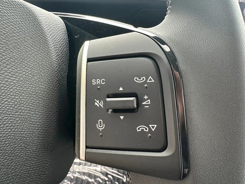 Photo de la voiture CITROEN C3 AIRCROSS Hybride 145 ch Aut Max