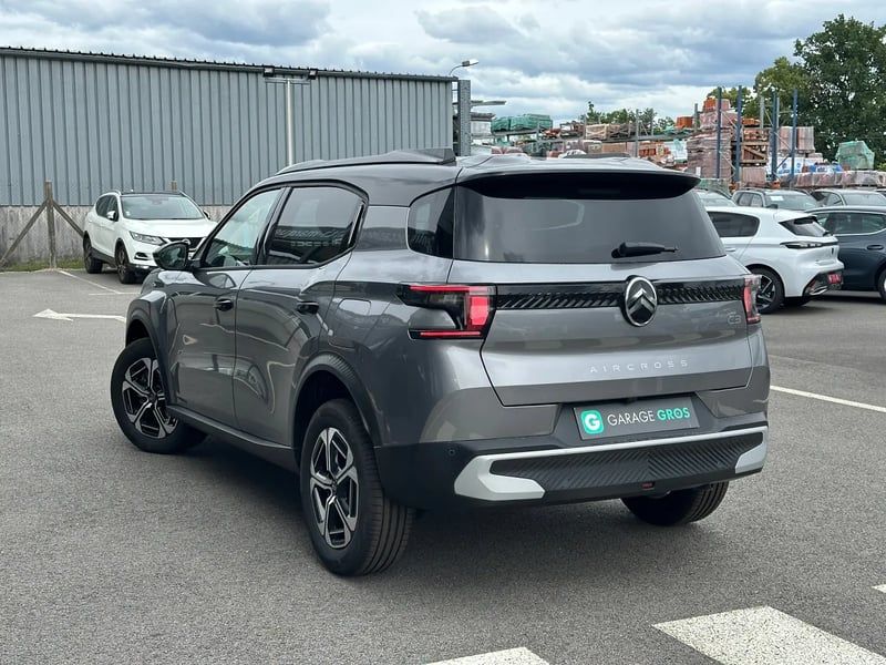 Photo de la voiture CITROEN C3 AIRCROSS Hybride 145 ch Aut Max