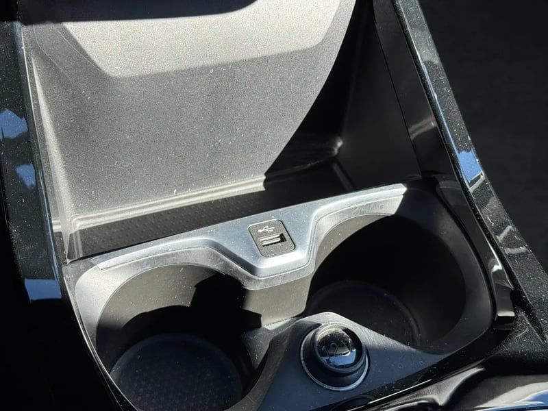 Photo de la voiture BMW SERIE 1 F40 M135i xDrive 306 ch BVA8