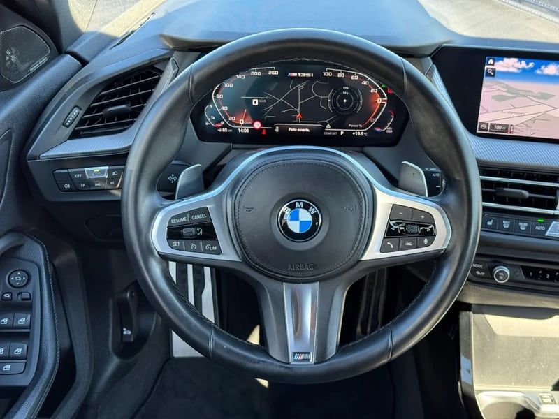 Photo de la voiture BMW SERIE 1 F40 M135i xDrive 306 ch BVA8