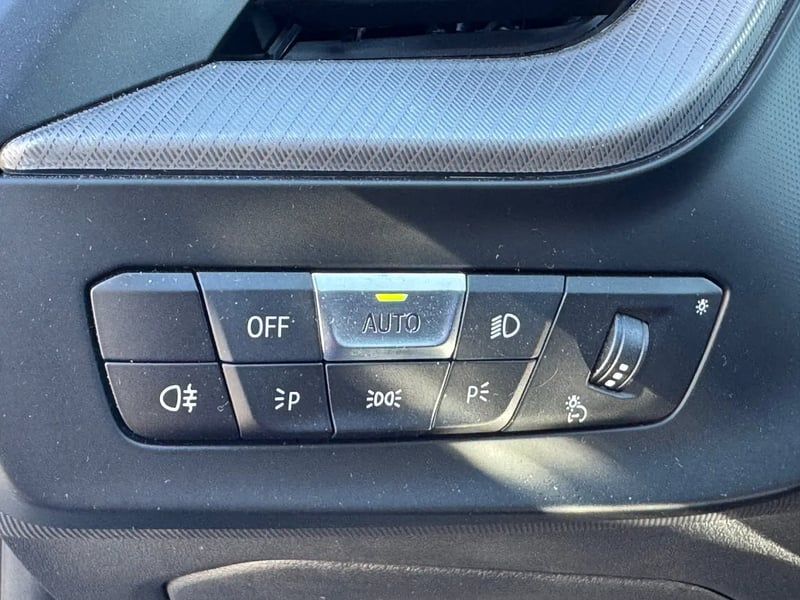 Photo de la voiture BMW SERIE 1 F40 M135i xDrive 306 ch BVA8