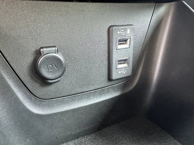 Photo de la voiture OPEL CROSSLAND 1.5 D 110 ch BVM6 GS Line