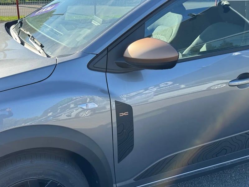 Photo de la voiture DACIA JOGGER ECO-G 100 7 places GSR2 Extreme +