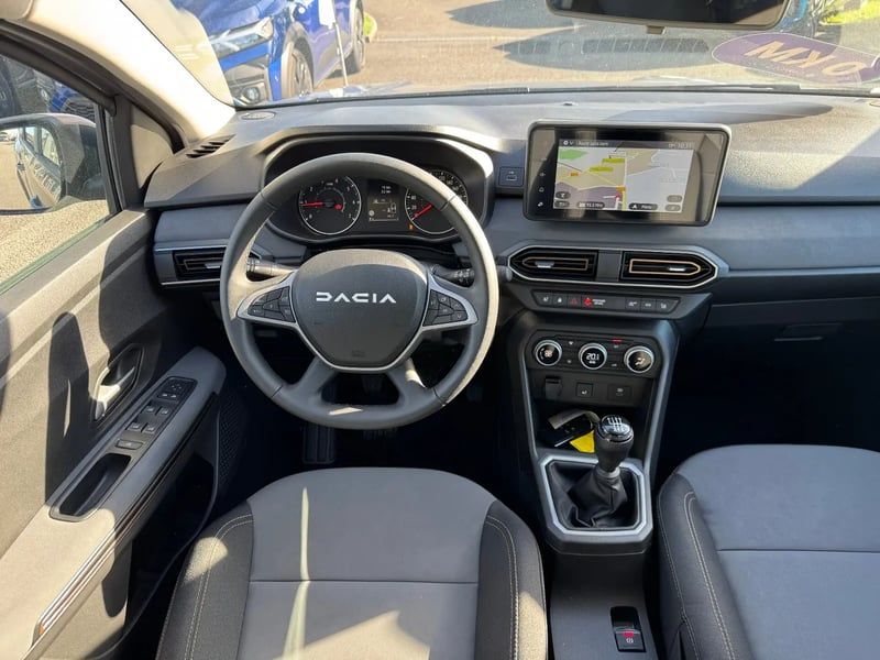 Photo de la voiture DACIA JOGGER ECO-G 100 7 places GSR2 Extreme +