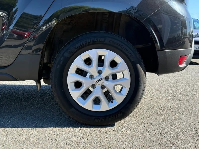 Photo de la voiture DACIA DUSTER Blue dCi 115 4x2 Expression