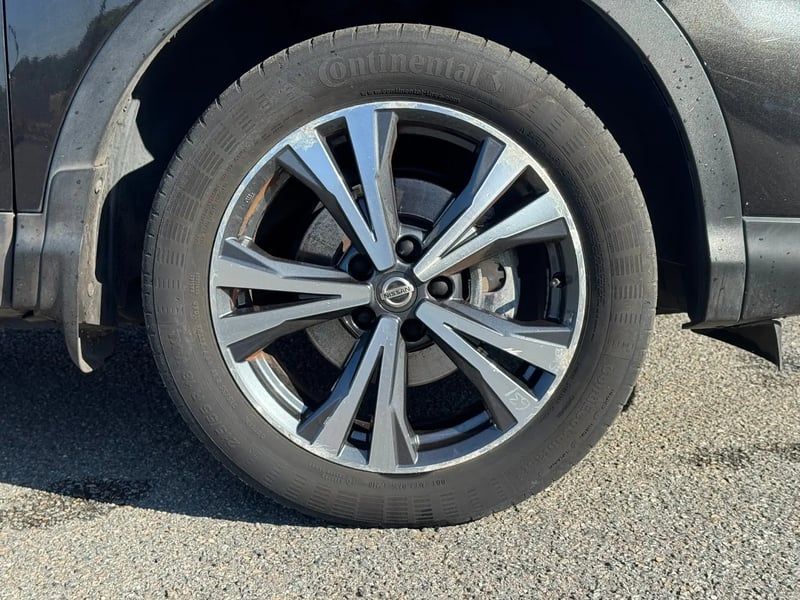 Photo de la voiture NISSAN QASHQAI 1.6 dCi 130 N-Connecta