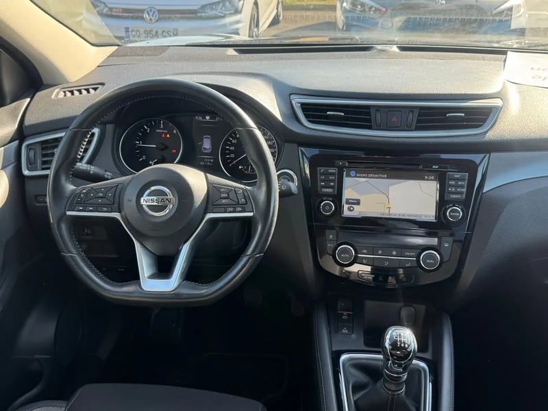 Photo de la voiture NISSAN QASHQAI 1.6 dCi 130 N-Connecta