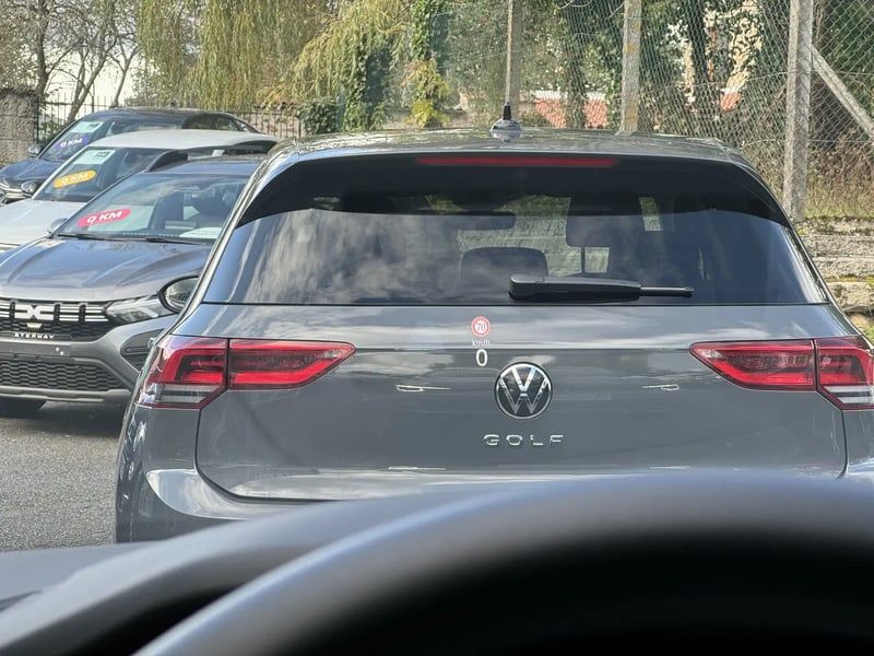 Photo de la voiture VOLKSWAGEN GOLF 2.0 TDI SCR 150 DSG7 Life Plus