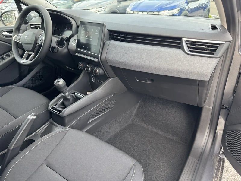 Photo de la voiture RENAULT CLIO V Blue dCi 100 ch GSR2 Evolution