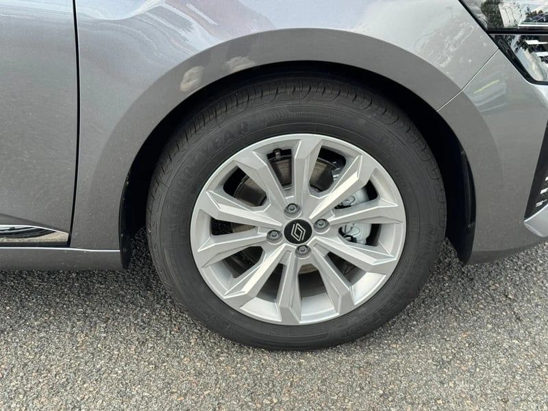 Photo de la voiture RENAULT CLIO V Blue dCi 100 ch GSR2 Evolution