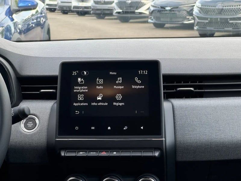 Photo de la voiture RENAULT CLIO V Blue dCi 100 ch GSR2 Evolution