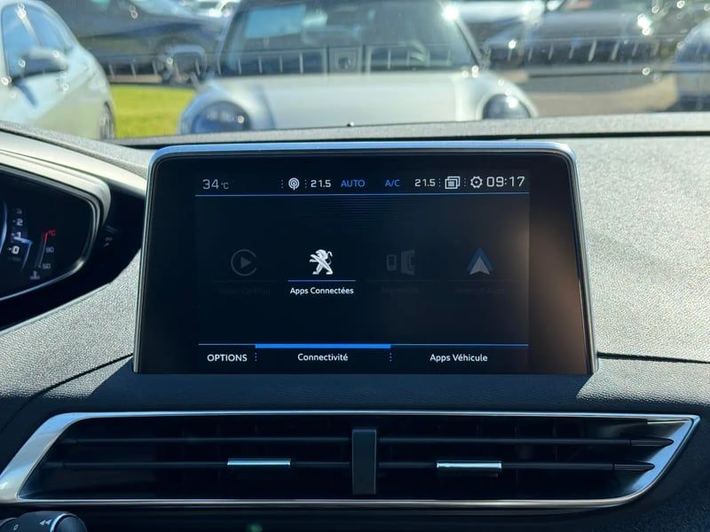 Photo de la voiture PEUGEOT 3008 BlueHDi 130ch S&S BVM6 GT Line