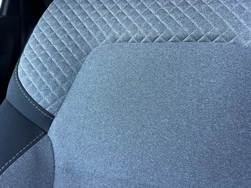 Photo de la voiture RENAULT CLIO V TCe 90 X-Tronic Evolution