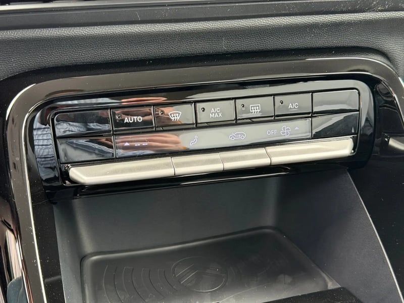 Photo de la voiture CITROEN C3 AIRCROSS Hybride 145 ch Aut Max