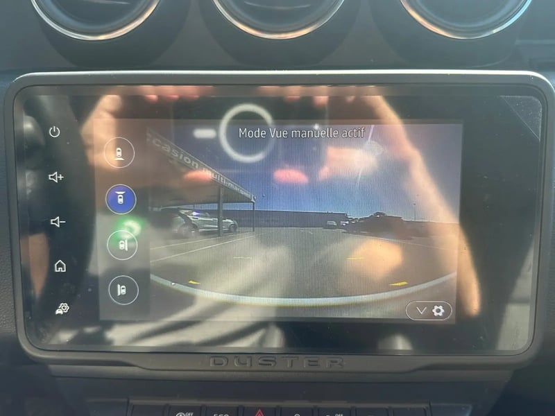 Photo de la voiture DACIA DUSTER TCe 130 FAP 4x2 SL Extreme