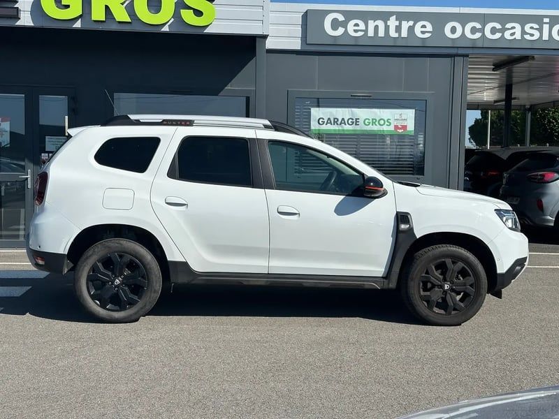 Photo de la voiture DACIA DUSTER TCe 130 FAP 4x2 SL Extreme