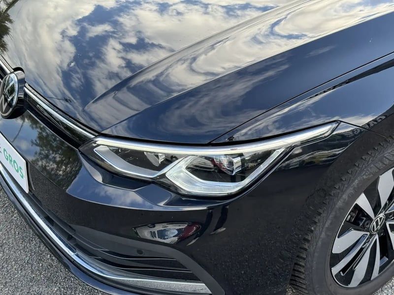 Photo de la voiture VOLKSWAGEN GOLF 2.0 TDI SCR 150 DSG7 Life Plus