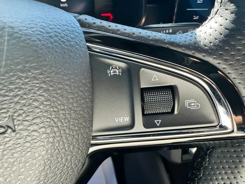 Photo de la voiture SKODA KAMIQ 1.0 TSI 116 ch BVM6 Ambition