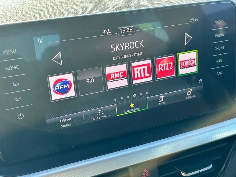 Photo de la voiture SKODA KAMIQ 1.0 TSI 116 ch BVM6 Ambition