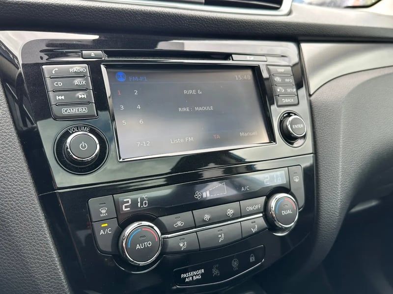 Photo de la voiture NISSAN QASHQAI 1.5 dCi 115 N-Connecta