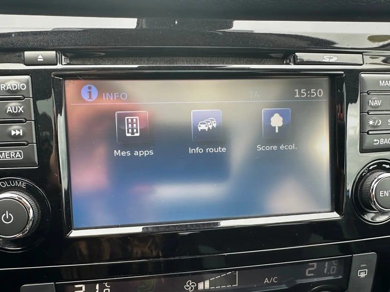 Photo de la voiture NISSAN QASHQAI 1.5 dCi 115 N-Connecta