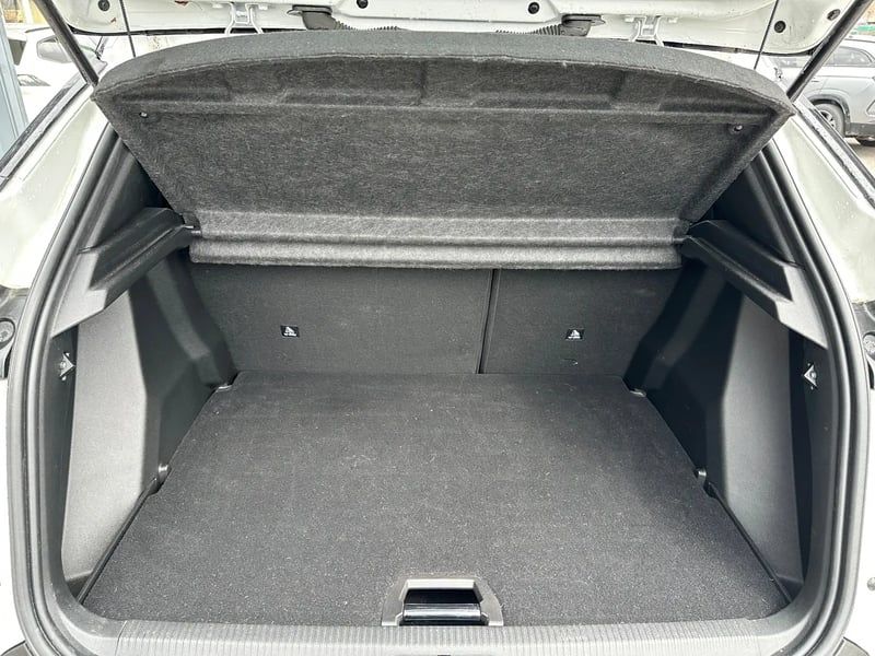 Photo de la voiture PEUGEOT 2008 BlueHDi 130 S&S EAT8 GT Pack