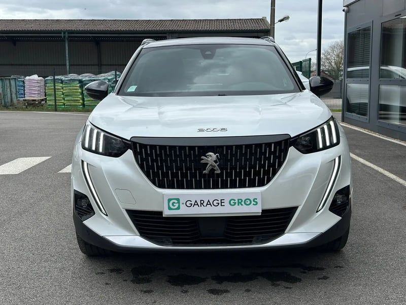 Photo de la voiture PEUGEOT 2008 BlueHDi 130 S&S EAT8 GT Pack