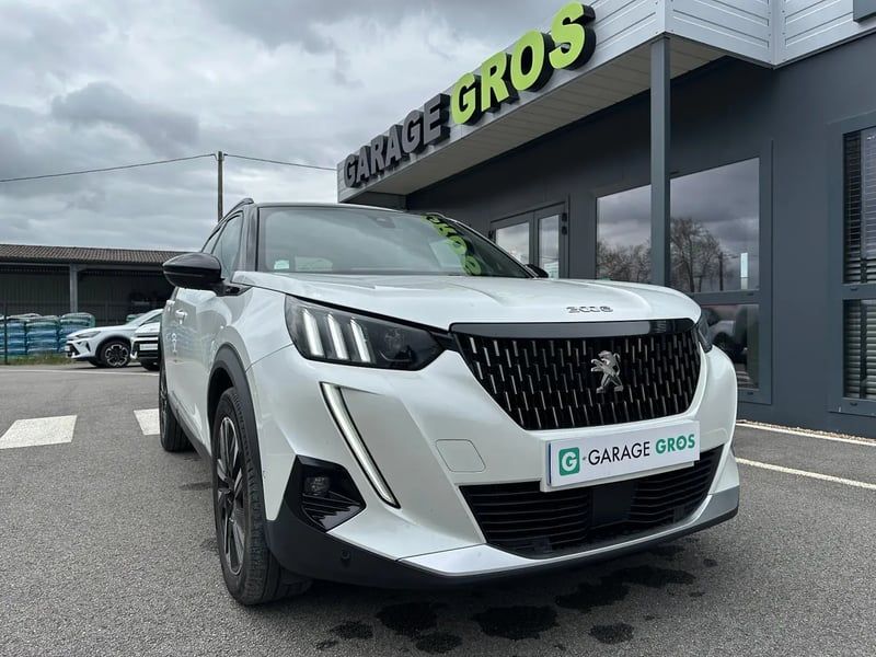 Photo de la voiture PEUGEOT 2008 BlueHDi 130 S&S EAT8 GT Pack