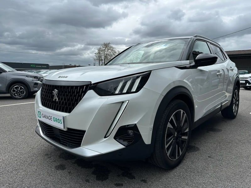 Photo de la voiture PEUGEOT 2008 BlueHDi 130 S&S EAT8 GT Pack