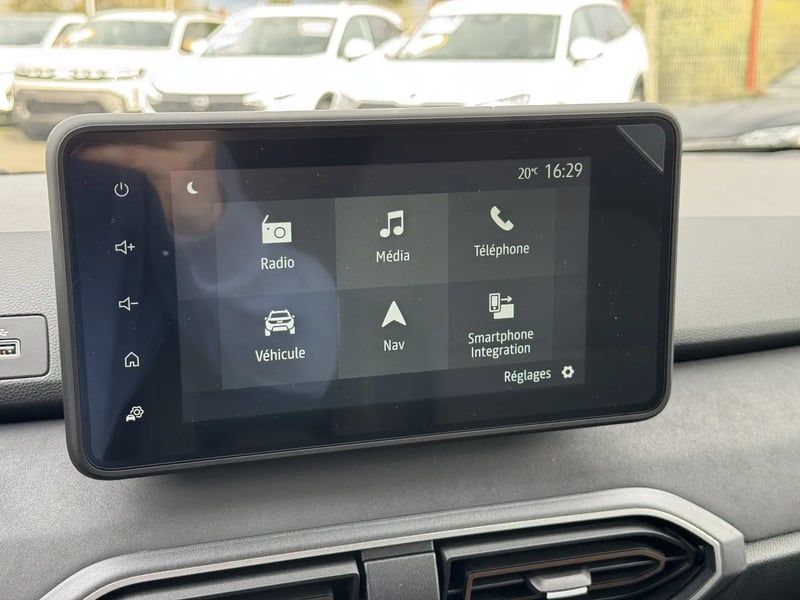 Photo de la voiture DACIA JOGGER Hybrid 140 7 places GSR2 Extreme