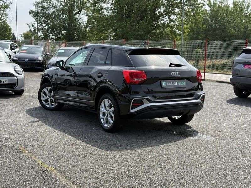 Photo de la voiture AUDI Q2 35 TFSI 150 S tronic 7 S line