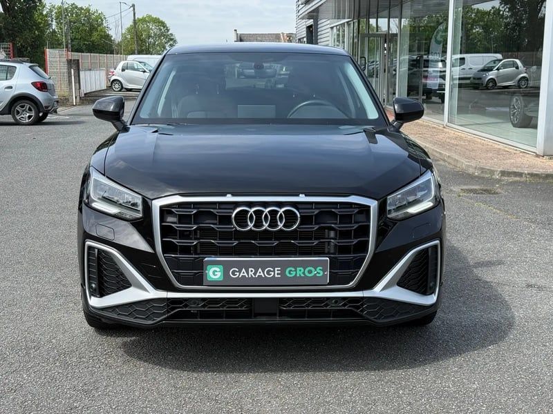 Photo de la voiture AUDI Q2 35 TFSI 150 S tronic 7 S line