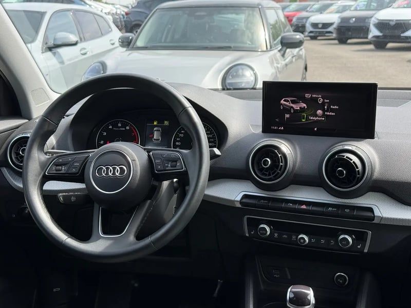 Photo de la voiture AUDI Q2 35 TFSI 150 S tronic 7 S line