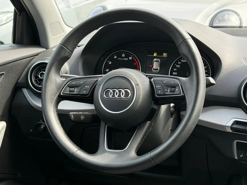 Photo de la voiture AUDI Q2 35 TFSI 150 S tronic 7 S line