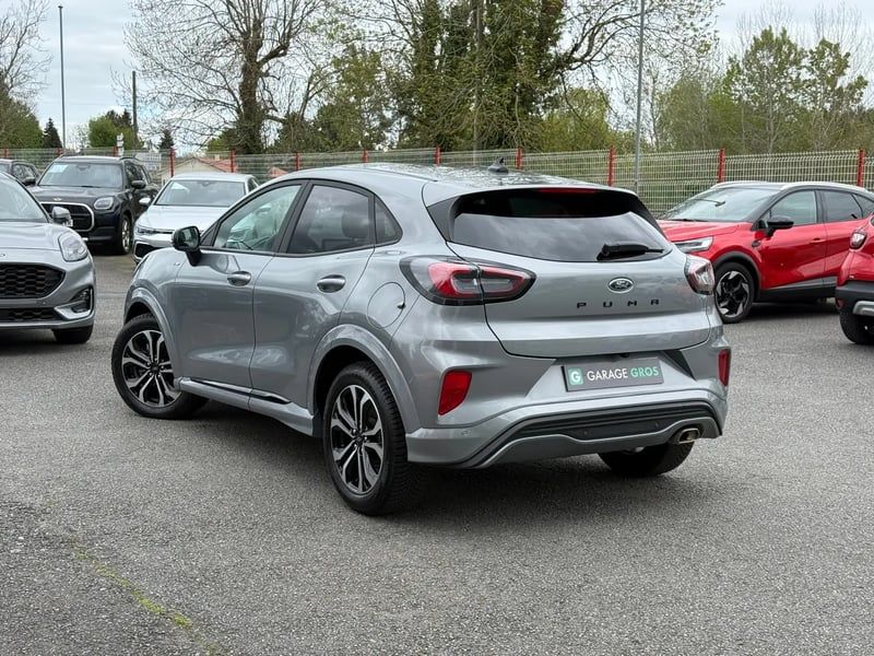 Photo de la voiture FORD PUMA 1.0 EcoBoost 155 ch mHEV S&S Powershift ST-Line - 5P
