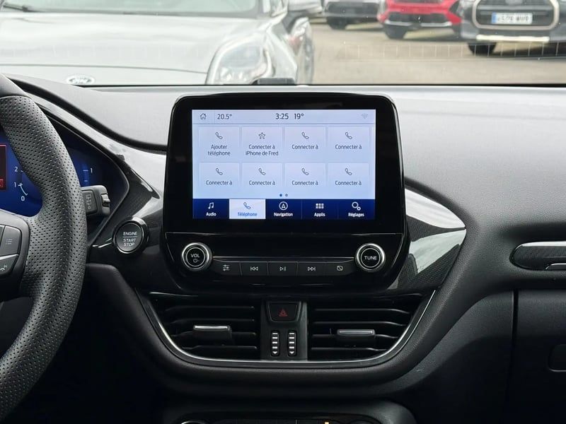 Photo de la voiture FORD PUMA 1.0 EcoBoost 155 ch mHEV S&S Powershift ST-Line - 5P