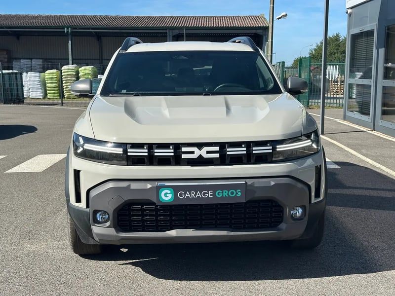 Photo de la voiture DACIA DUSTER Mild Hybrid 130 Journey