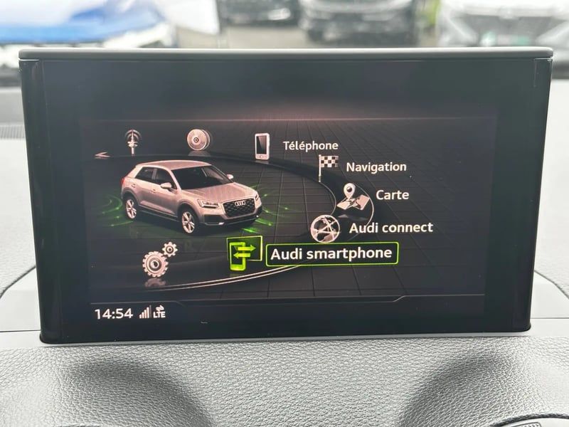 Photo de la voiture AUDI Q2 35 TDI 150 S tronic 7 Quattro Midnight Series