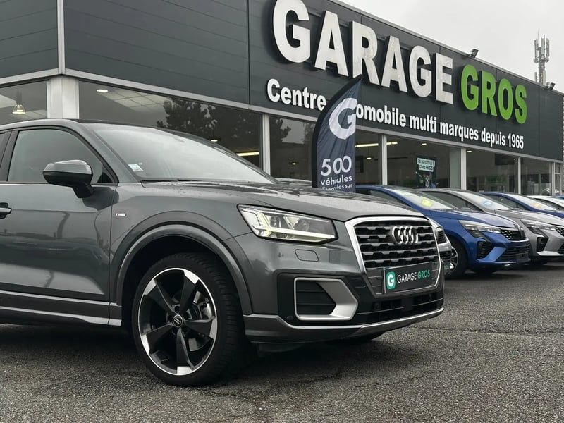 Photo de la voiture AUDI Q2 35 TDI 150 S tronic 7 Quattro Midnight Series