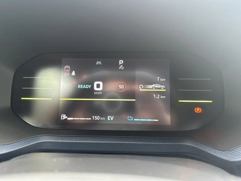 Photo de la voiture DACIA DUSTER Hybrid 140 4x2 Journey