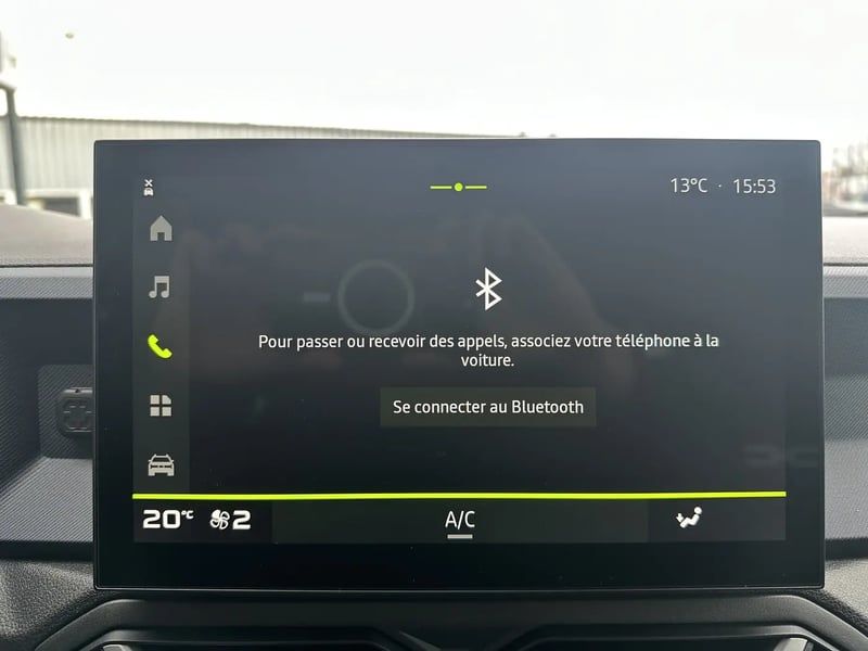 Photo de la voiture DACIA DUSTER Hybrid 140 4x2 Journey