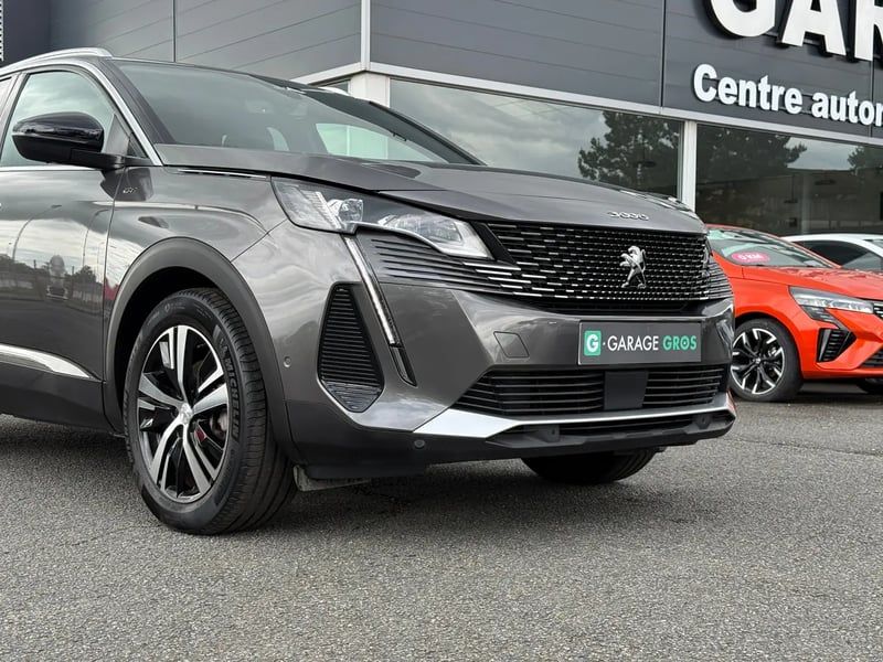 Photo de la voiture PEUGEOT 3008 PureTech 130ch S&S BVM6 GT