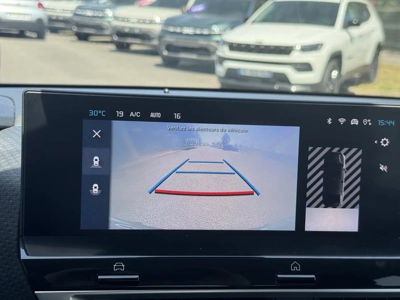 Photo de la voiture CITROEN C4 X BlueHDi 130 S&S EAT8 Max