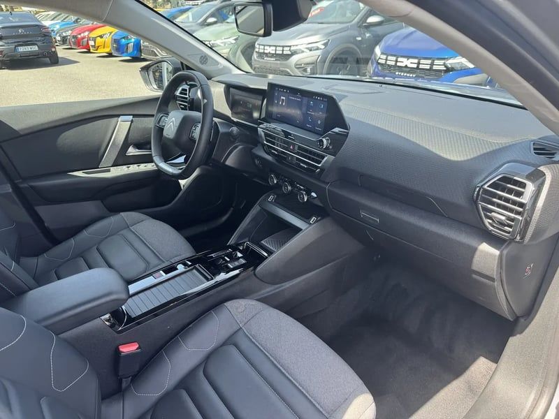 Photo de la voiture CITROEN C4 X BlueHDi 130 S&S EAT8 Max