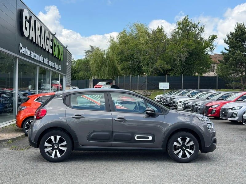Photo de la voiture CITROEN C3 PureTech 83 S&S BVM5 Shine