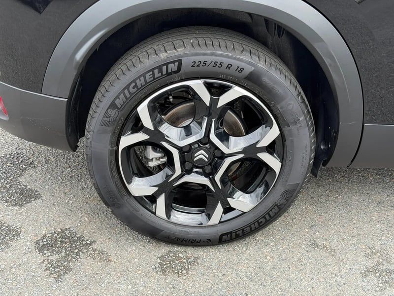 Photo de la voiture CITROEN C5 AIRCROSS Hybride 145 e-DCS6 Max